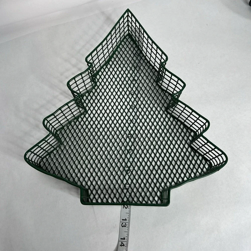 Vtg Nesting Metal Christmas Tree‎ Shaped Decor Wire Basket Set 3 Red Green White